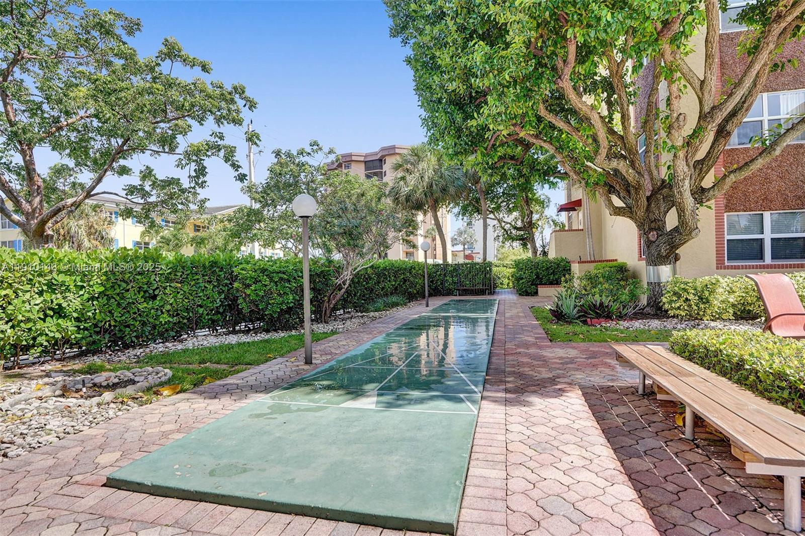 LADO DEL RIO CONDO - Residential Lease