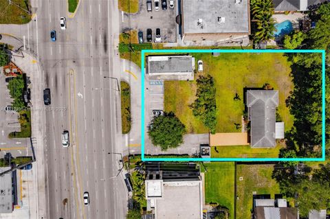 2970-2972 Griffin Rd Dania Beach FL 33312