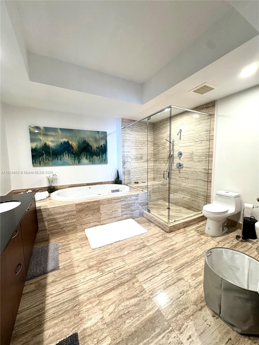 TDR TOWER I CONDO - Residential Lease