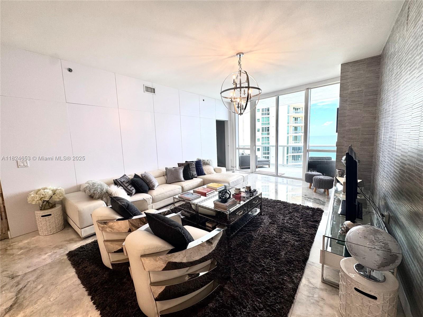 TDR TOWER I CONDO - Residential Lease