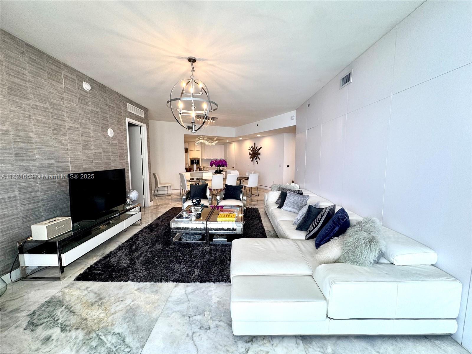 TDR TOWER I CONDO - Residential Lease