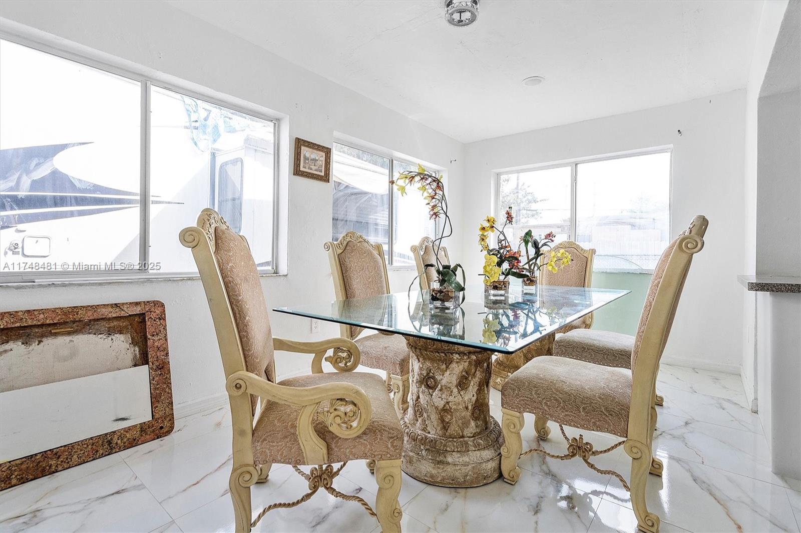 MIRAMAR PARK - Residential