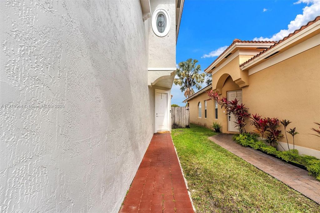 listing image 58