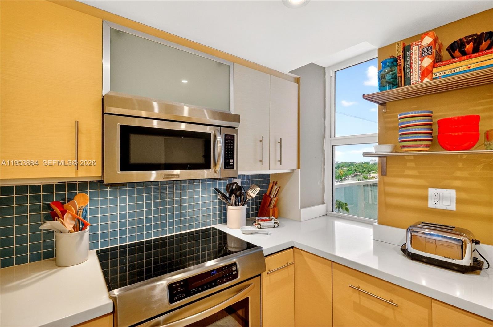 THE RIVIERA CONDO - Residential Lease