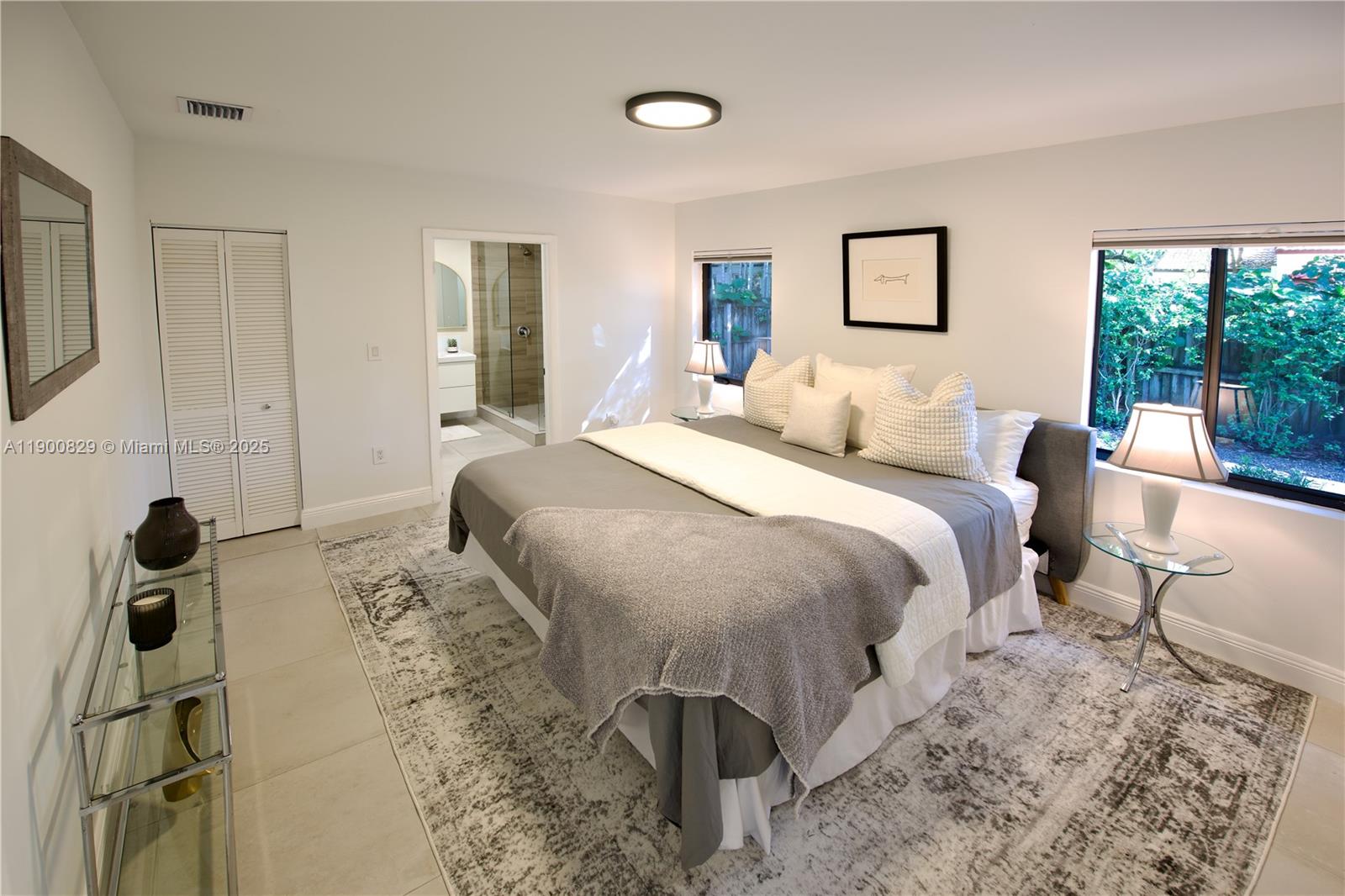 SHERWOOD FOREST - Residential