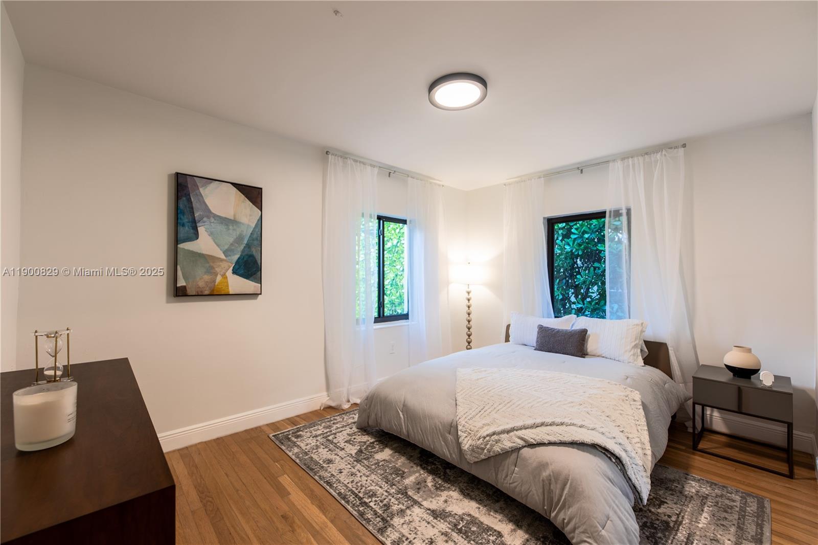 SHERWOOD FOREST - Residential