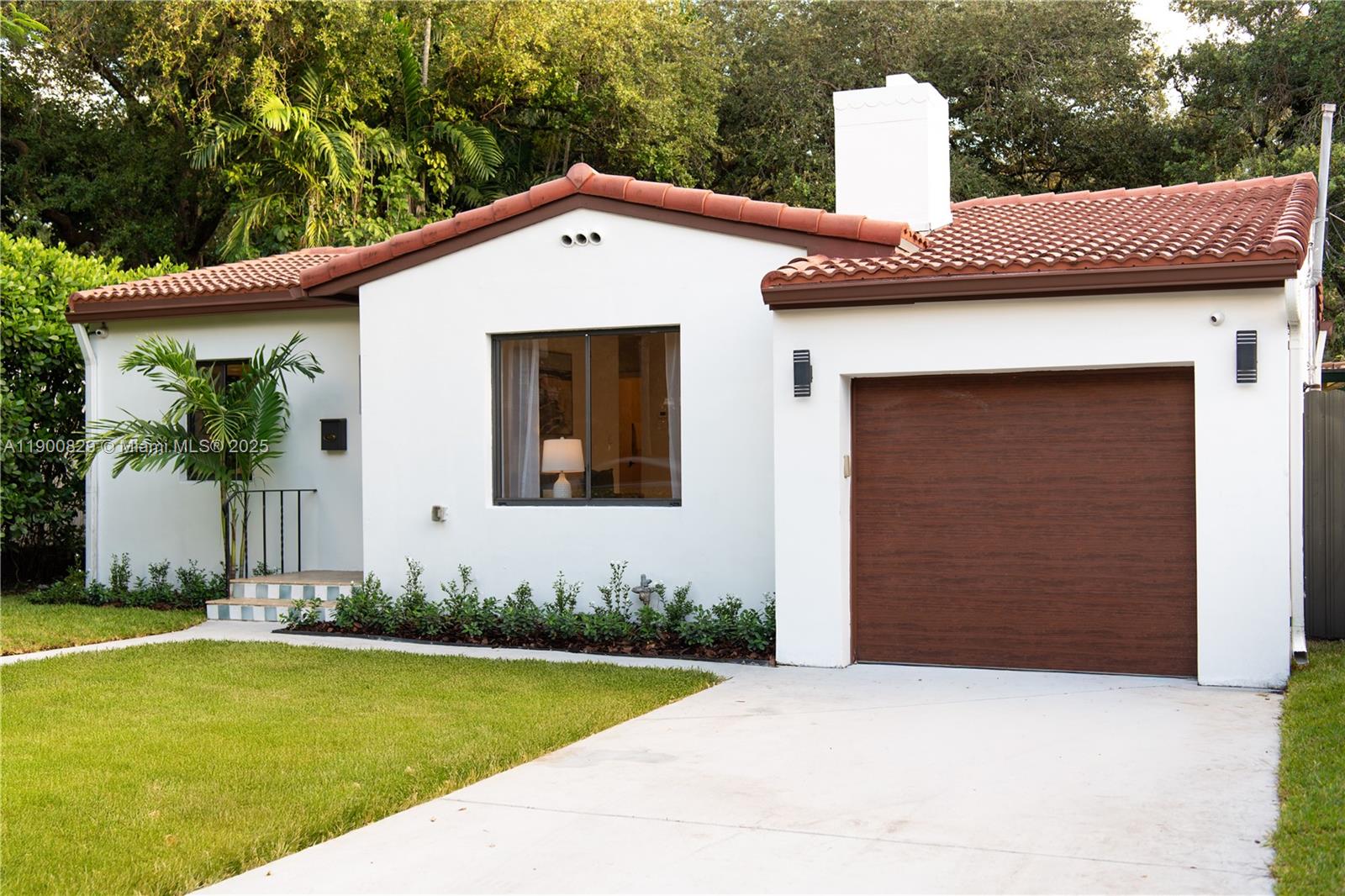 SHERWOOD FOREST - Residential