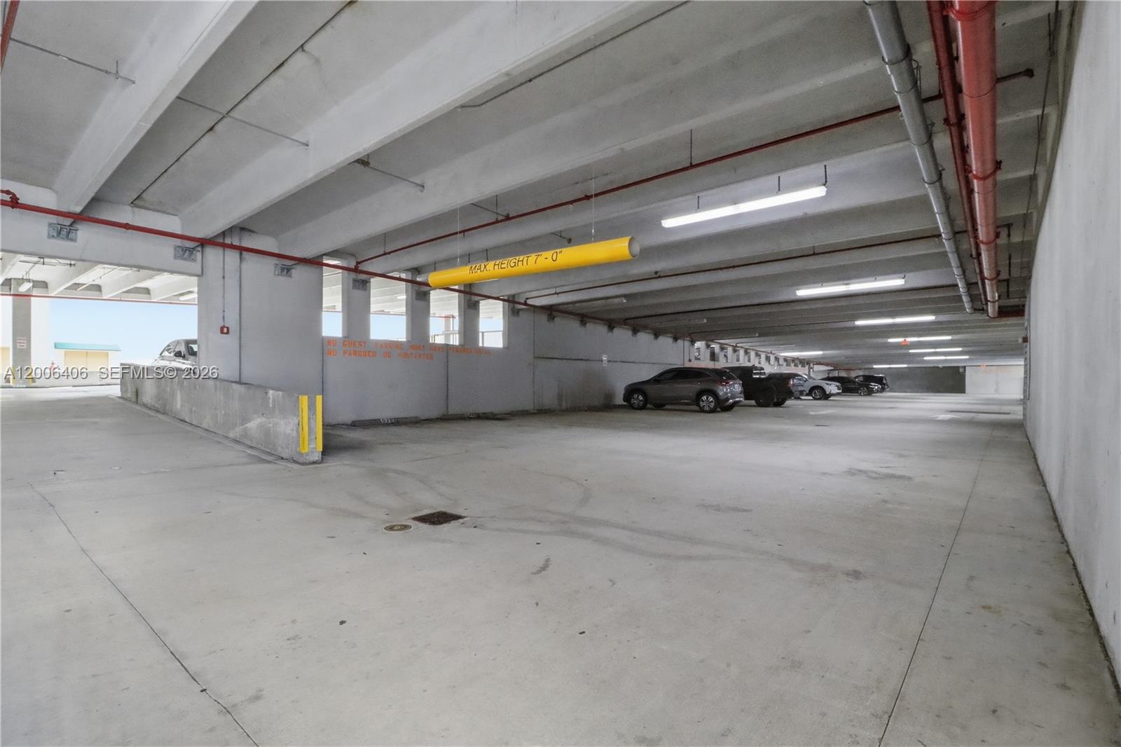 VERANDA CONDO - Residential