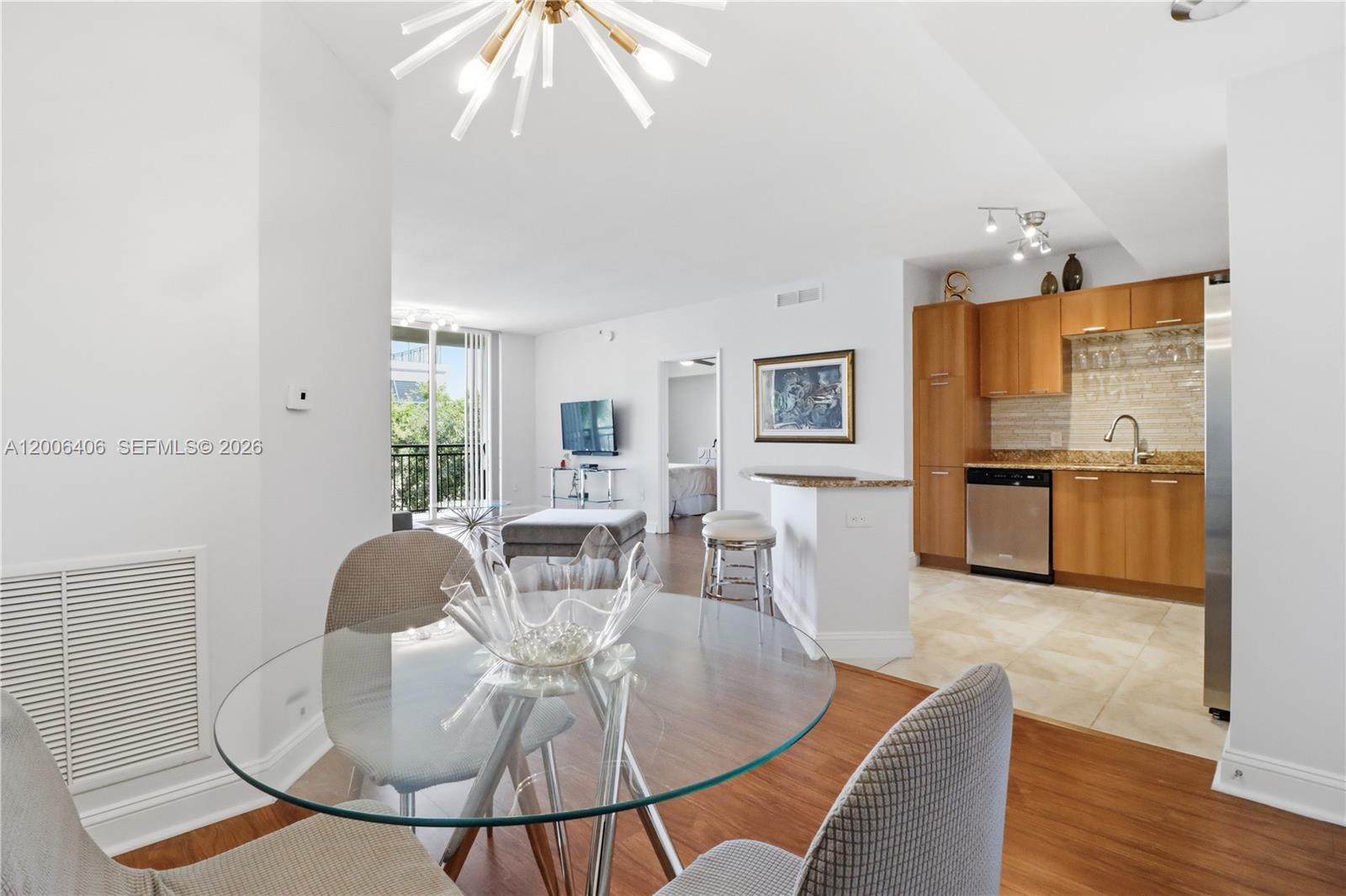 VERANDA CONDO - Residential