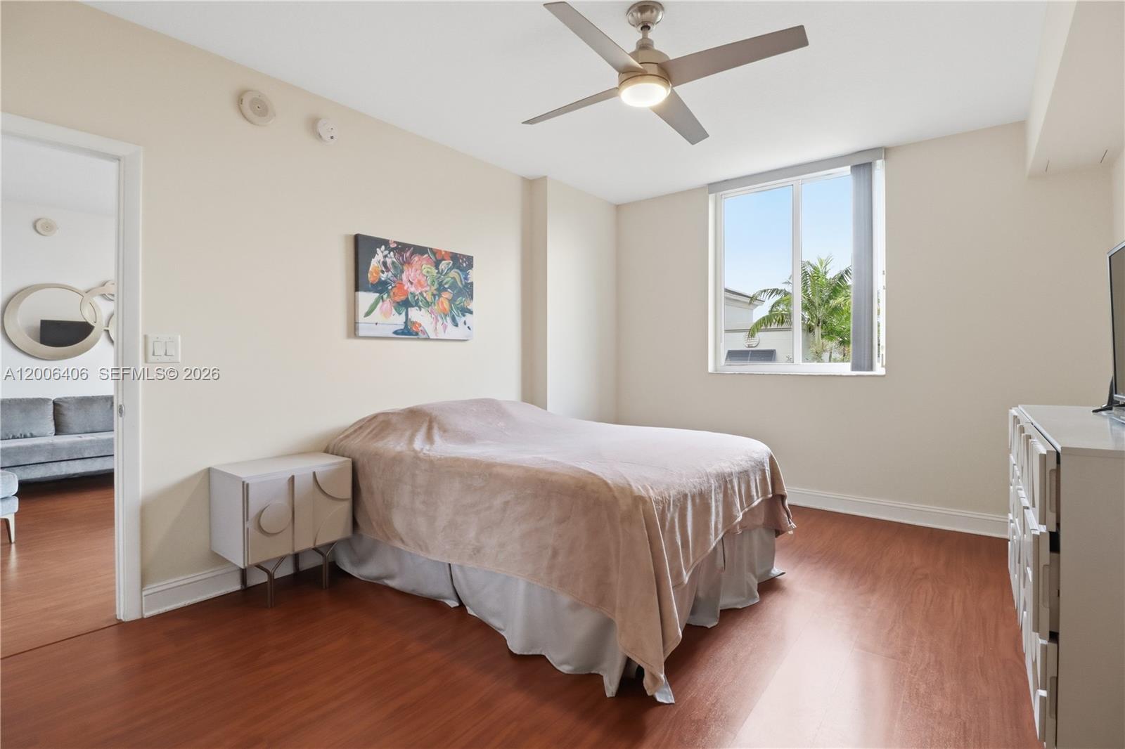 VERANDA CONDO - Residential