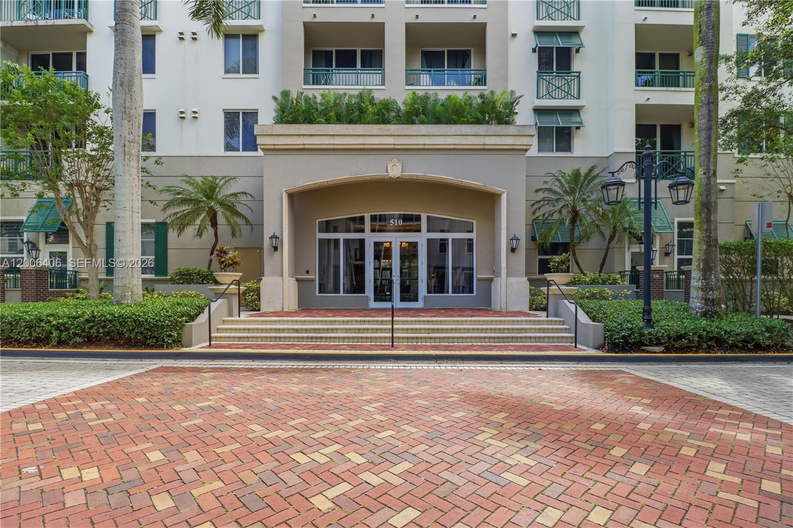 VERANDA CONDO - Residential