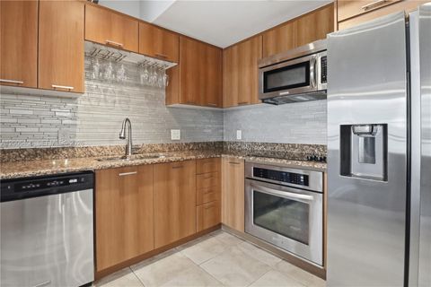 Tiny photo for 510 NW 84th Ave #335, Plantation, FL 33324 (MLS # A12006406)