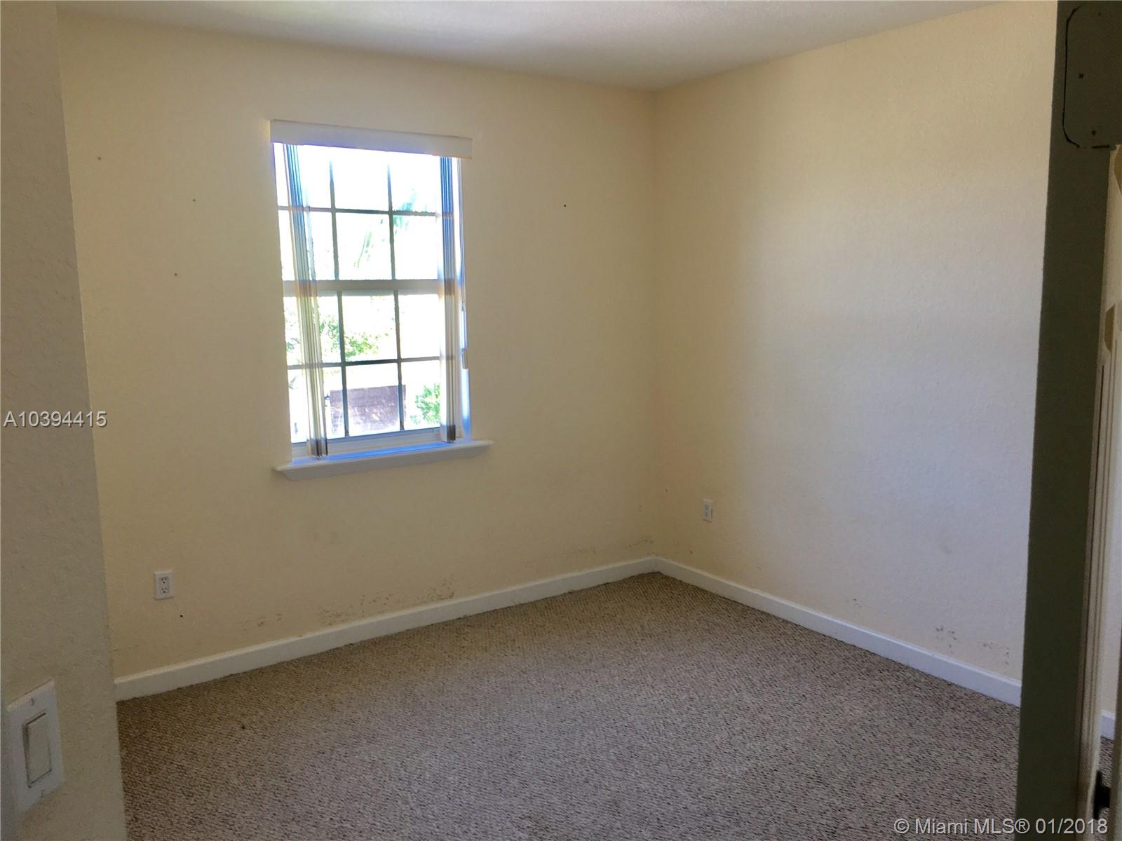 DORAL ISLES NORTH SEC TWO - Residential Lease