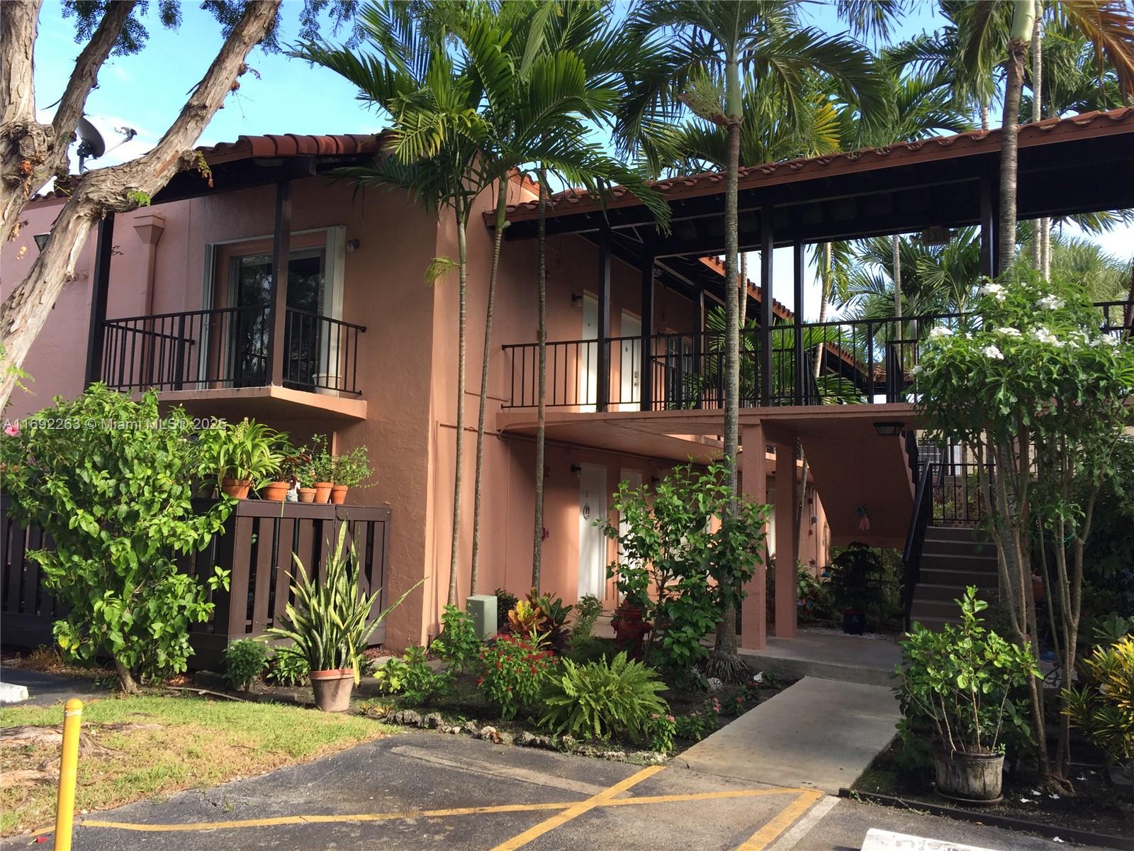 Rental Property at 10832 N Kendall Dr U-5, Miami, Broward County, Florida - Bedrooms: 1 
Bathrooms: 1  - $1,875 MO.