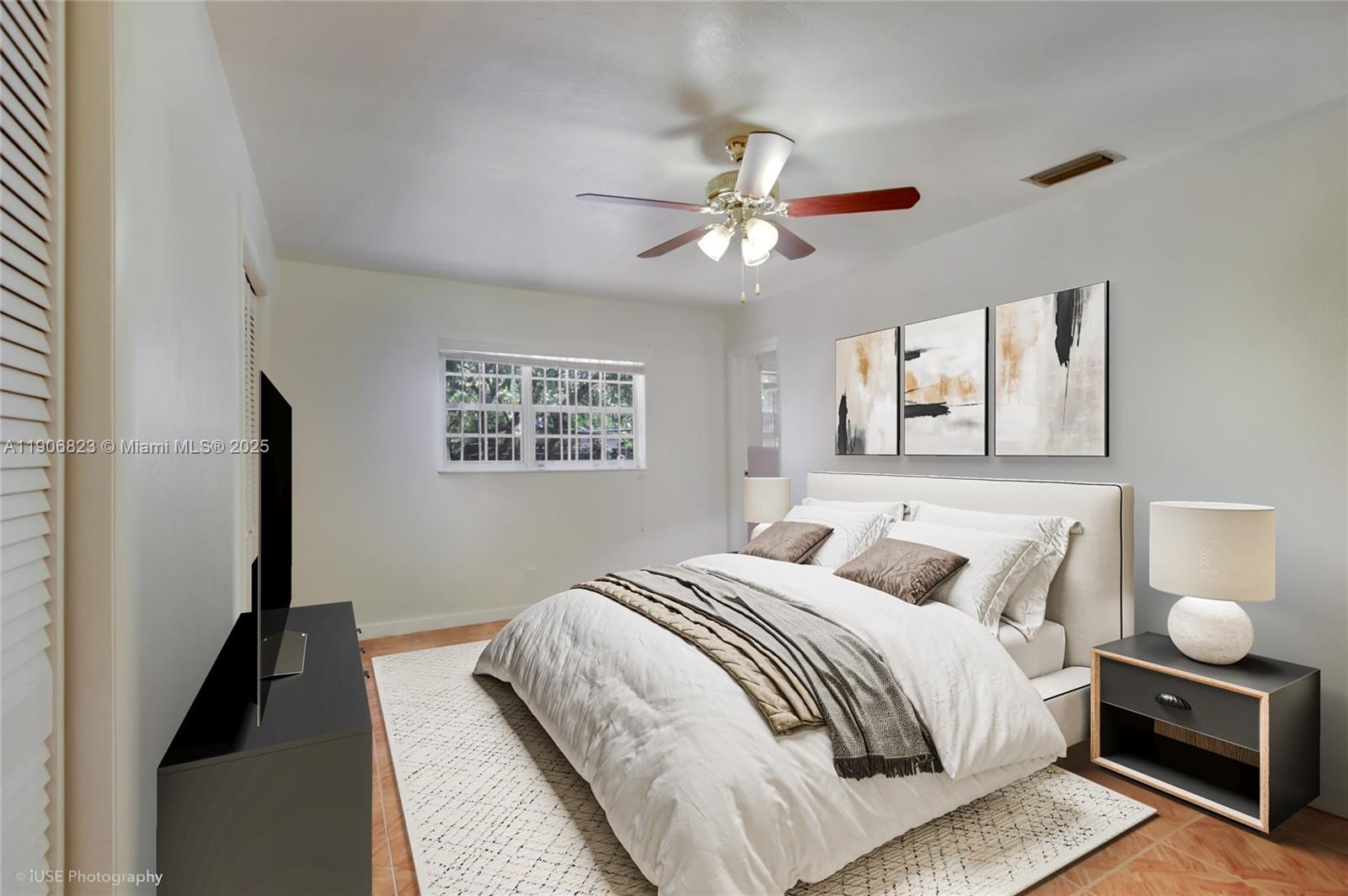 PLANTATION GARDENS 2ND SE - Residential