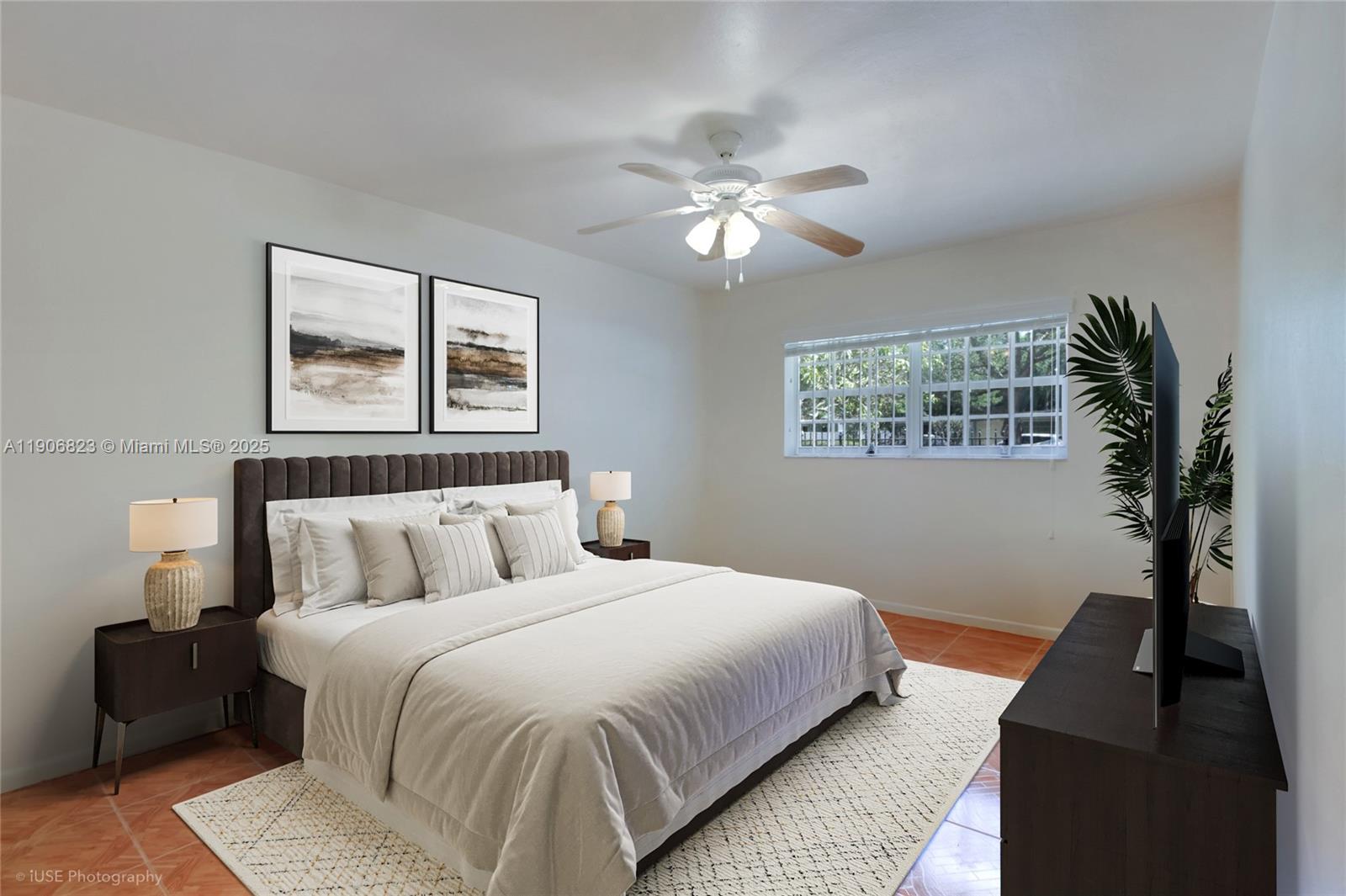 PLANTATION GARDENS 2ND SE - Residential