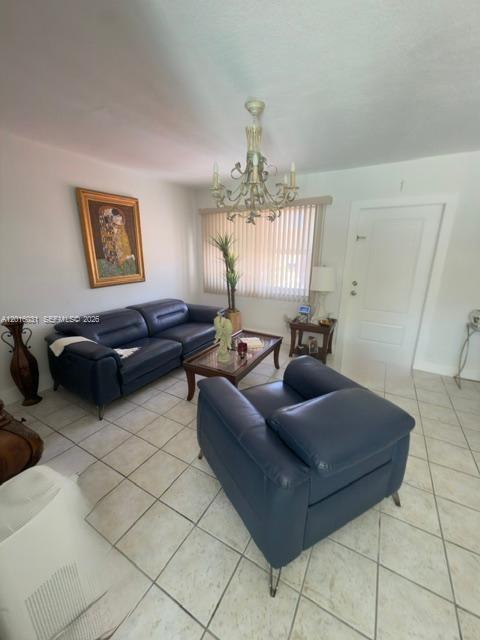 ARTBILT HOMES - Residential