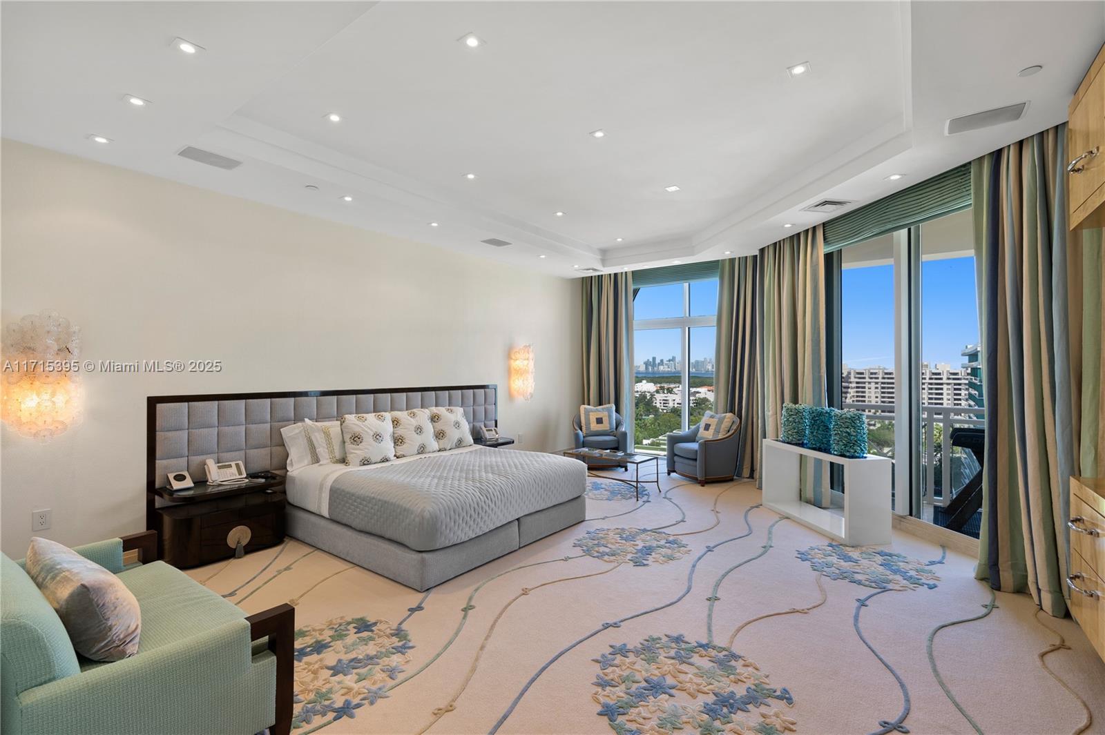 GRAND BAY TOWER CONDO - Residential