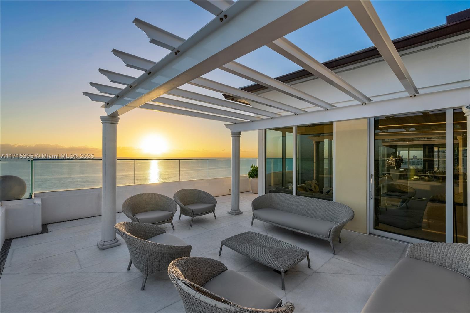 GRAND BAY TOWER CONDO - Residential