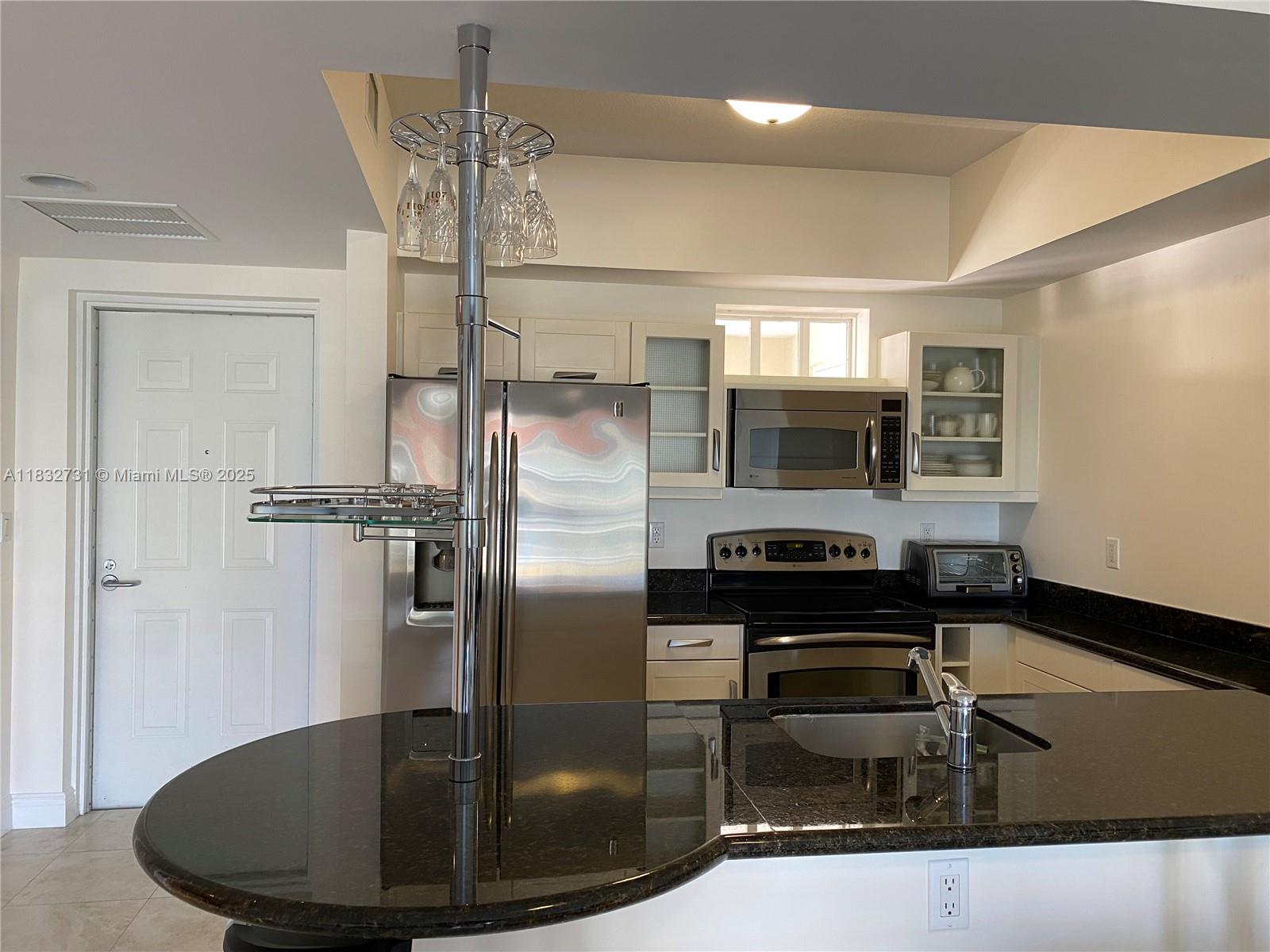 7270 SW 88th St B502