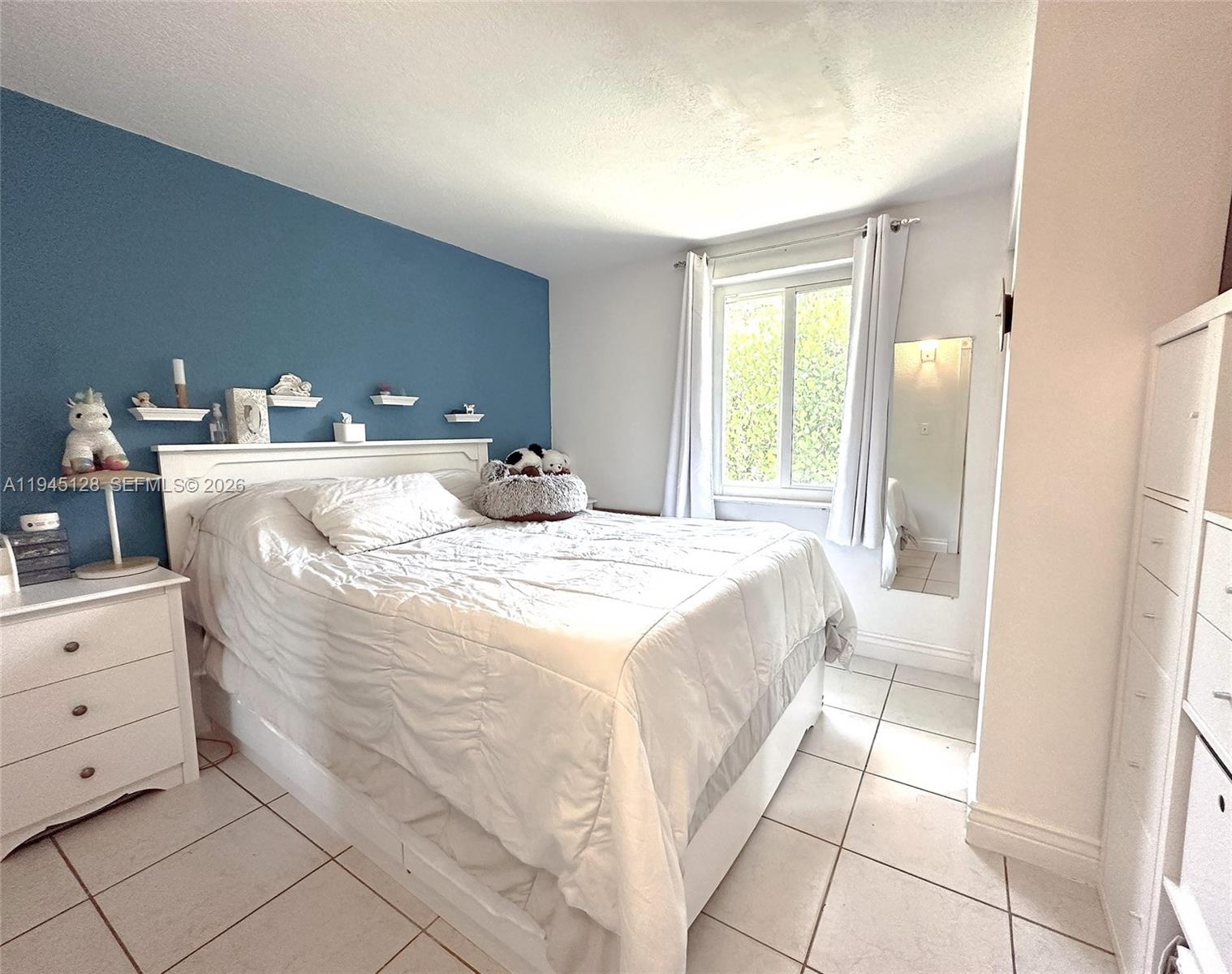 OVERBROOK SHORES - Residential