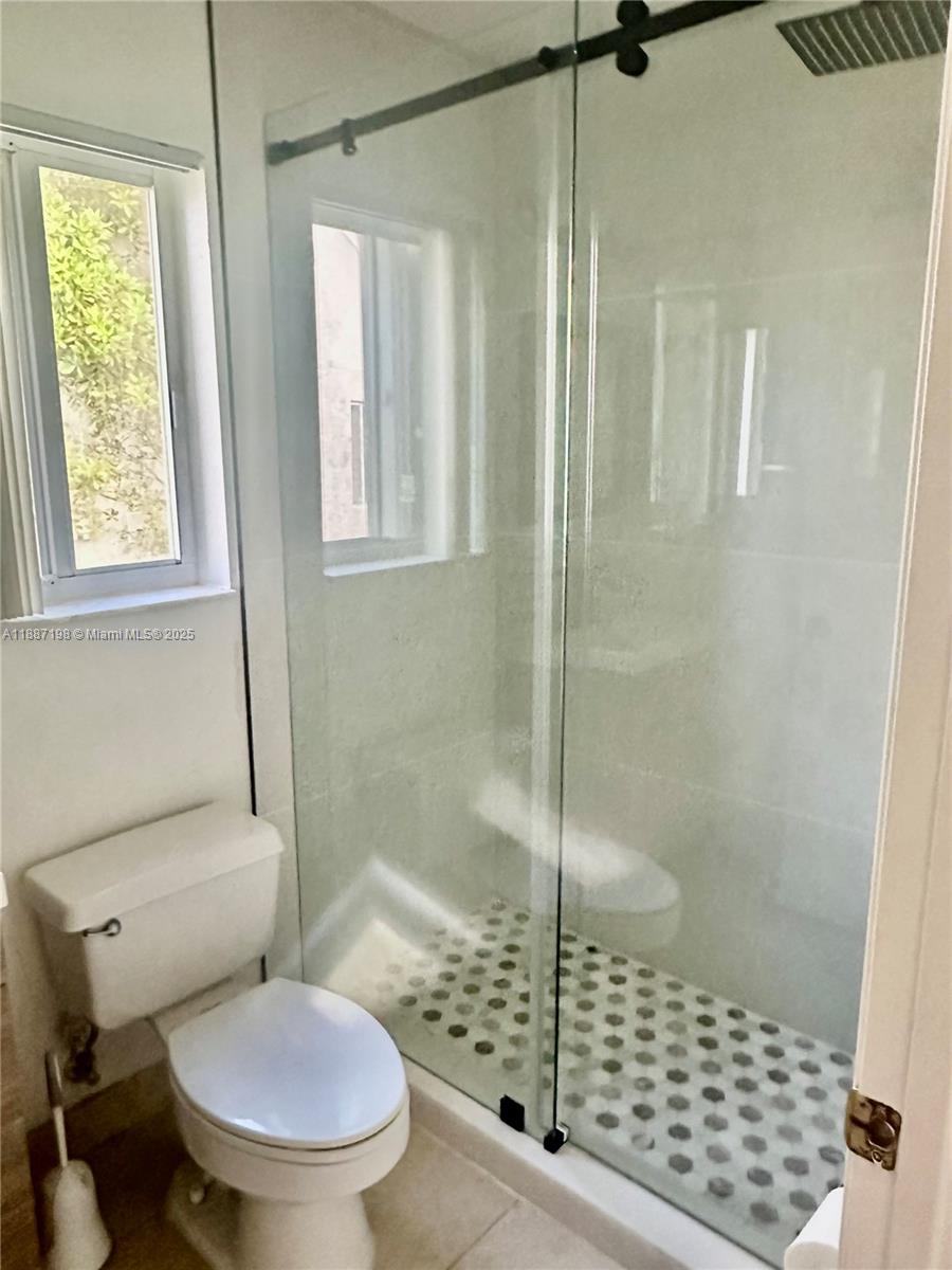 SECTORS 3 & 4 BOUNDARY PL - Residential Lease