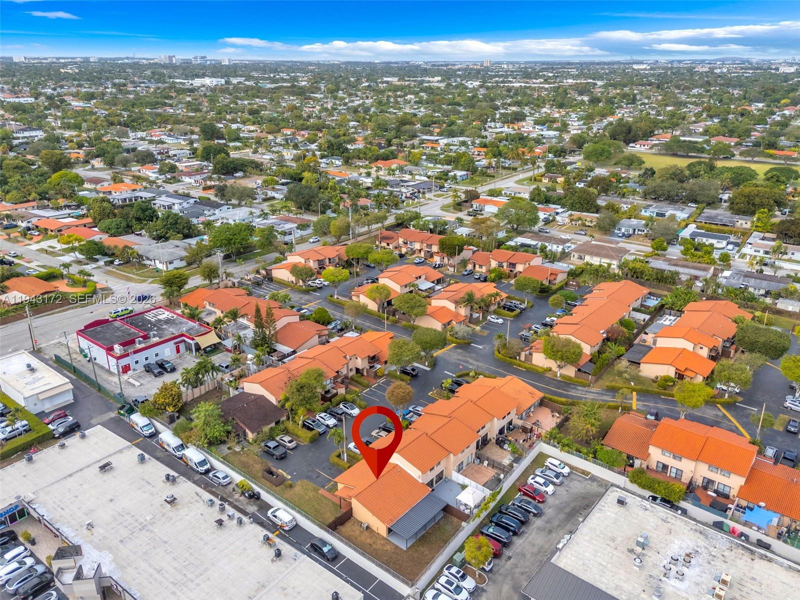 TROPICAL PARK VILLAS COND - Residential