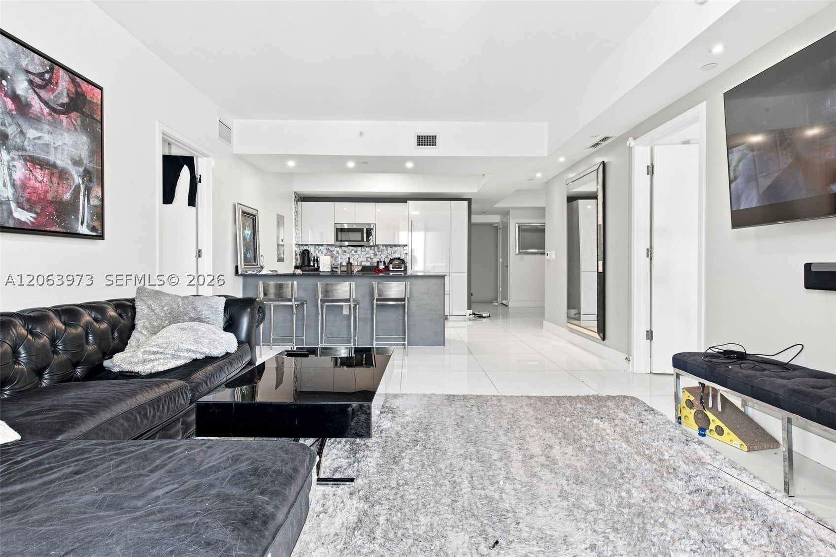 1010 Brickell Ave 2403