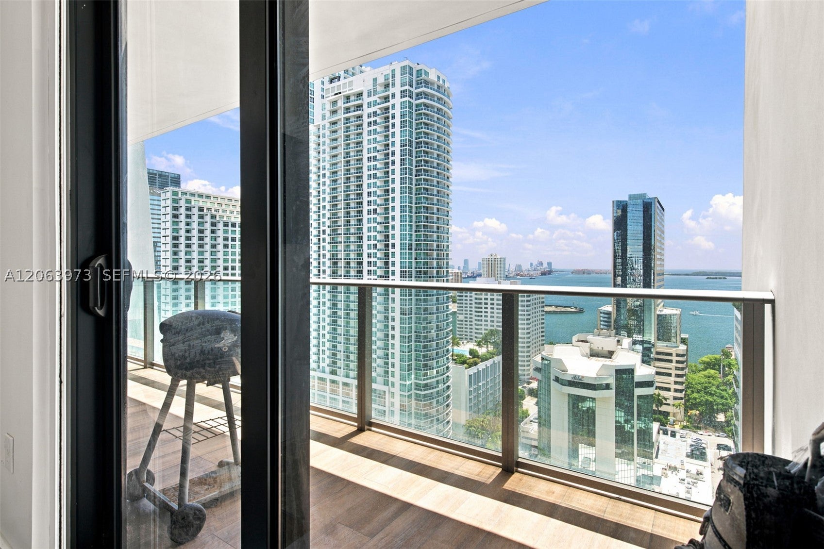 1010 Brickell Ave 2403