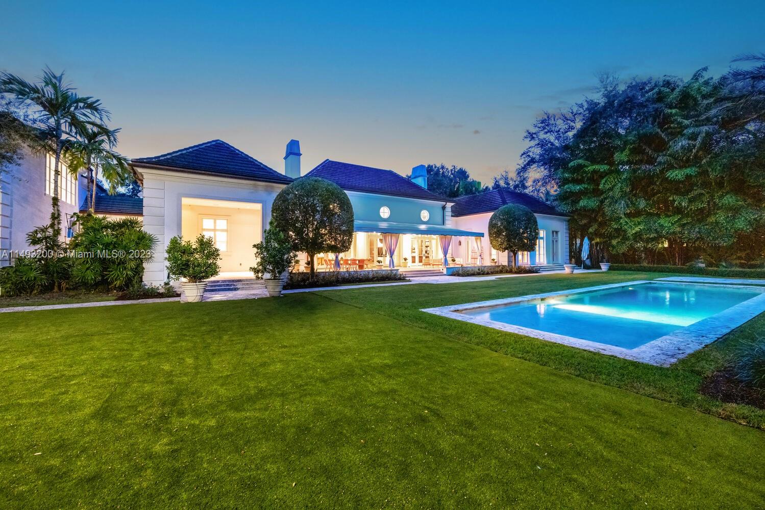 CORAL GABLES BISC BAY SEC - Residential