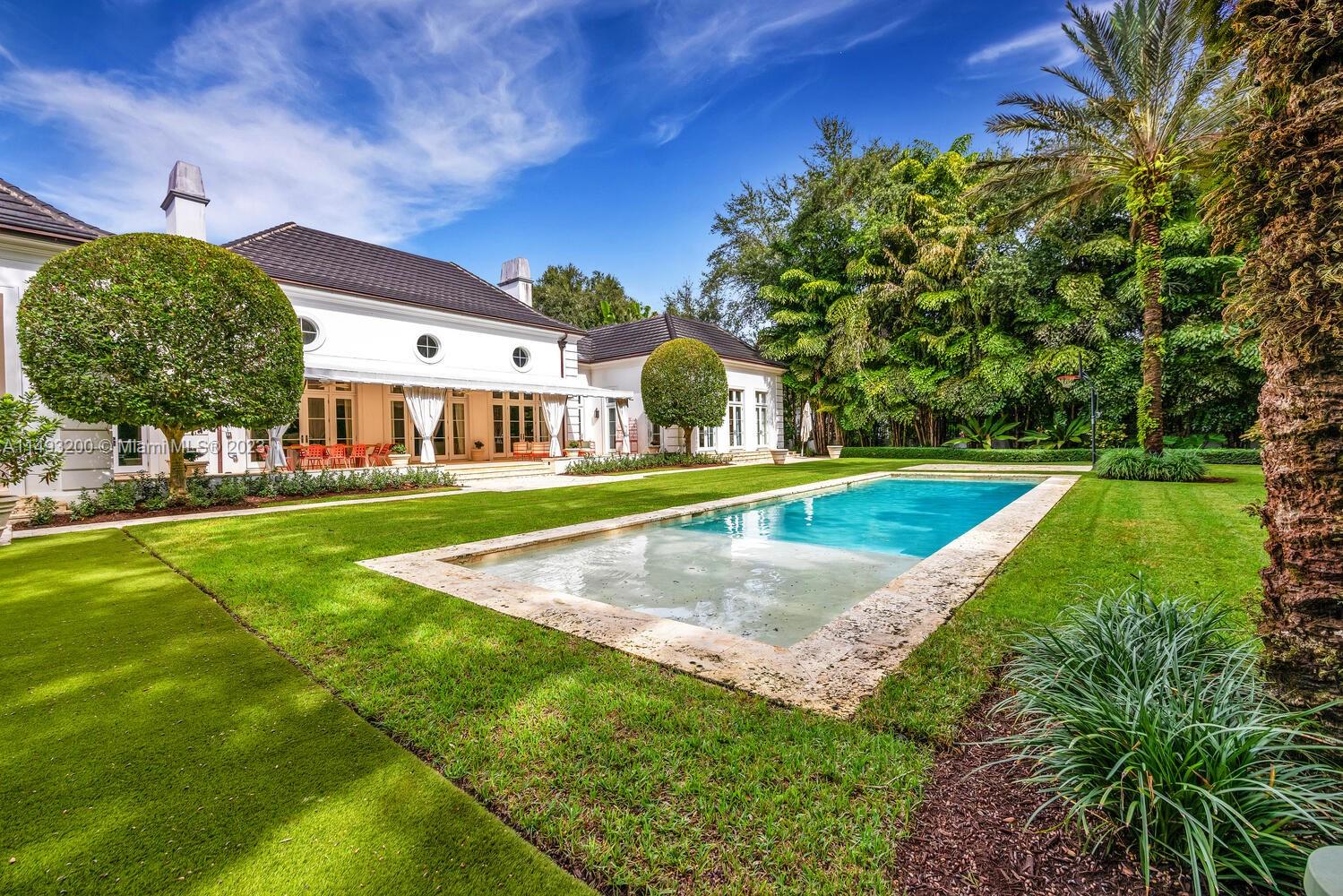 CORAL GABLES BISC BAY SEC - Residential