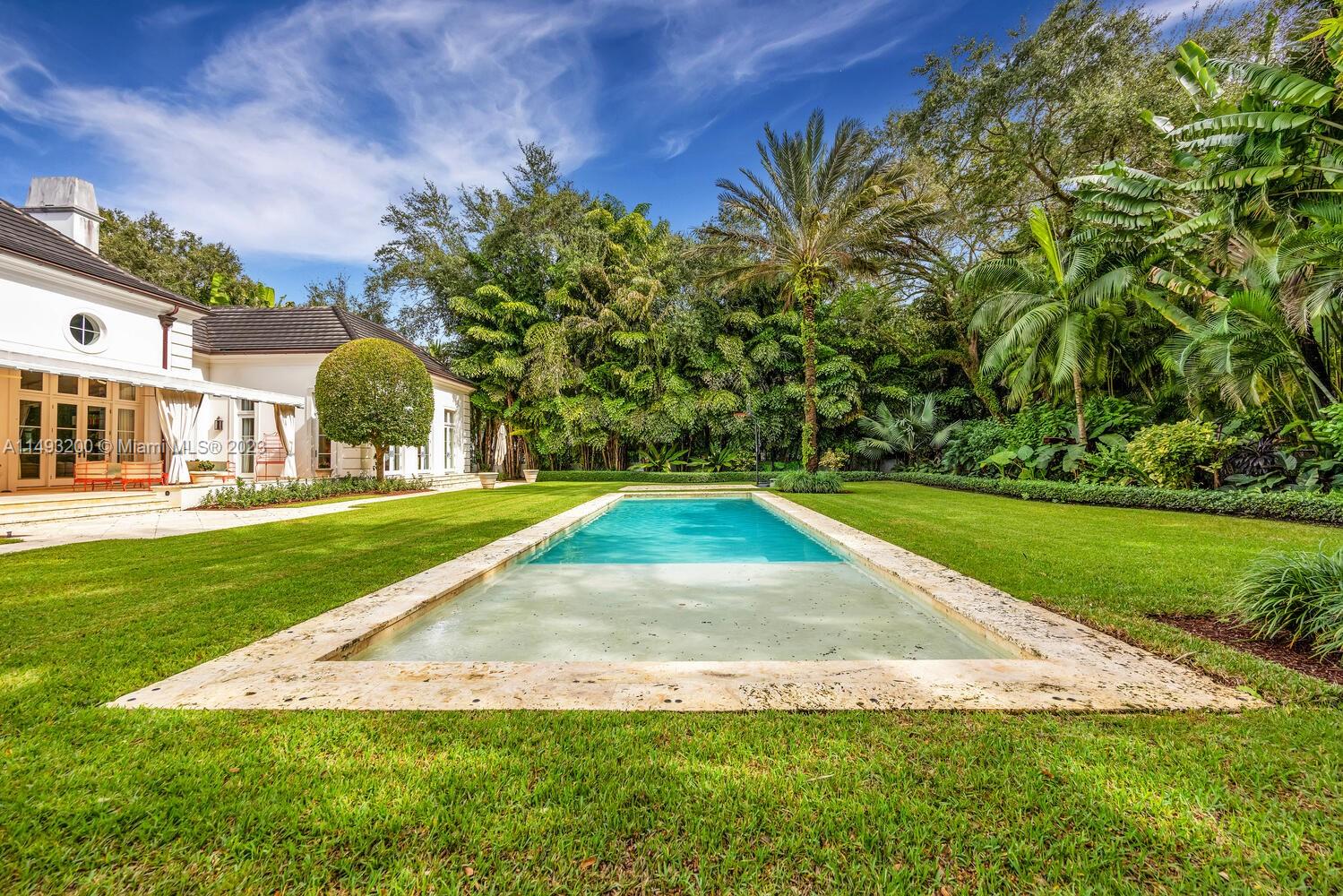 CORAL GABLES BISC BAY SEC - Residential