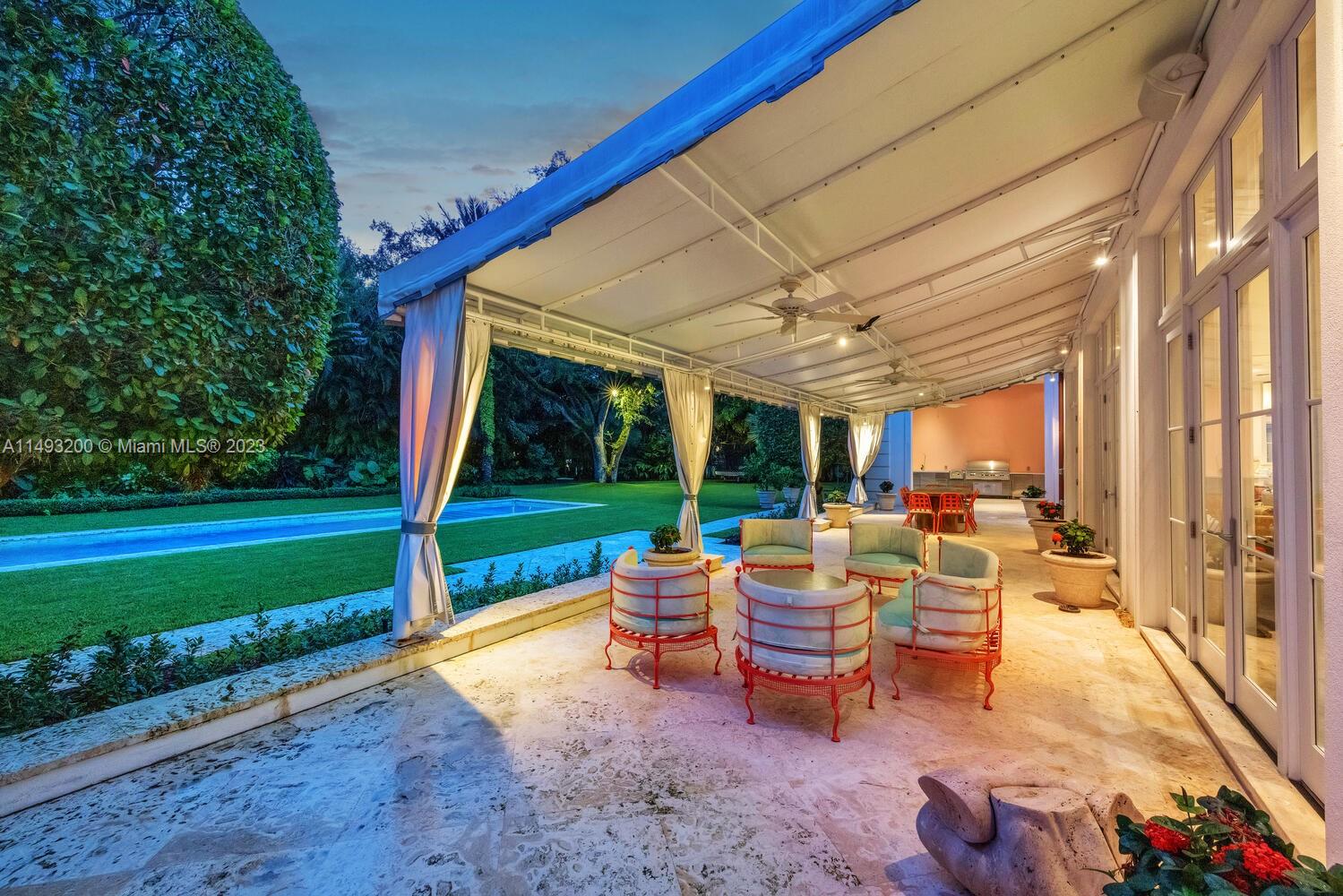 CORAL GABLES BISC BAY SEC - Residential