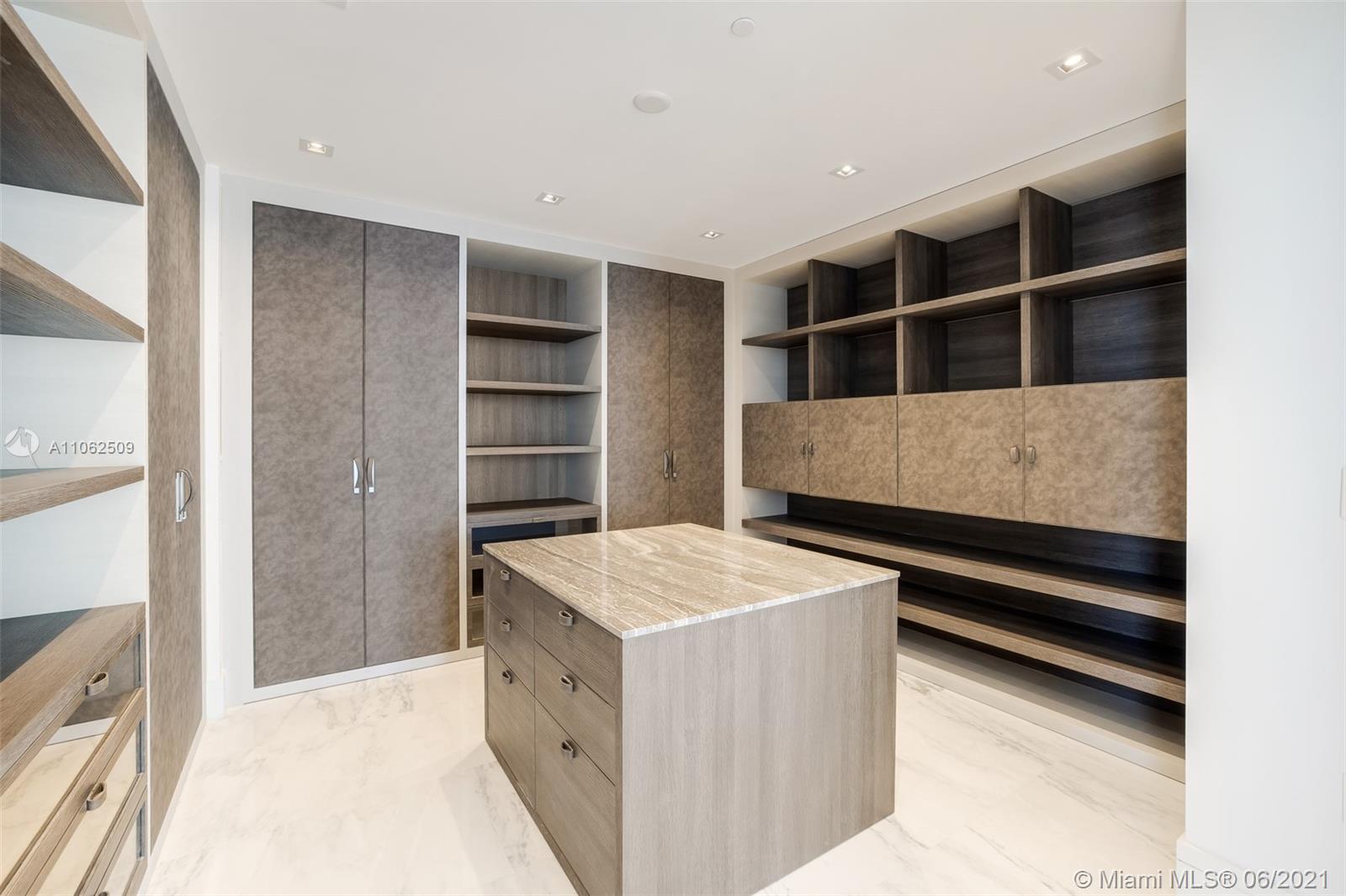 MUSE CONDO - Residential