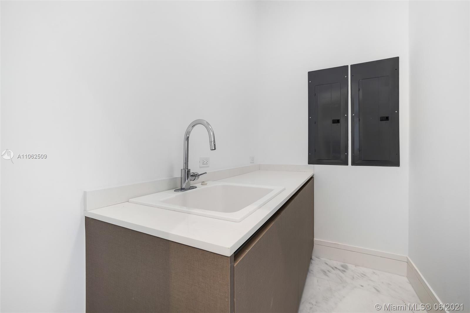 MUSE CONDO - Residential