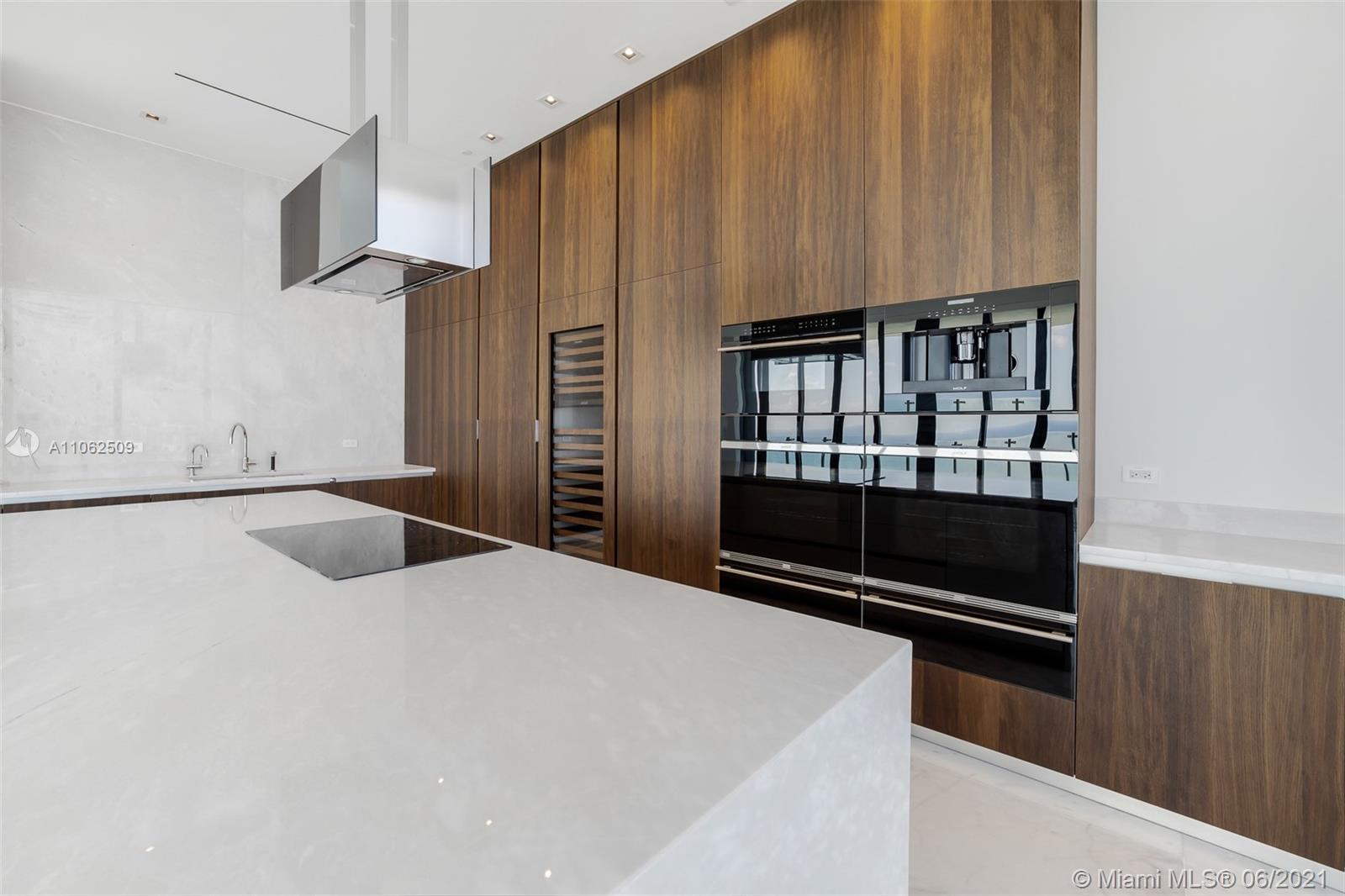 MUSE CONDO - Residential