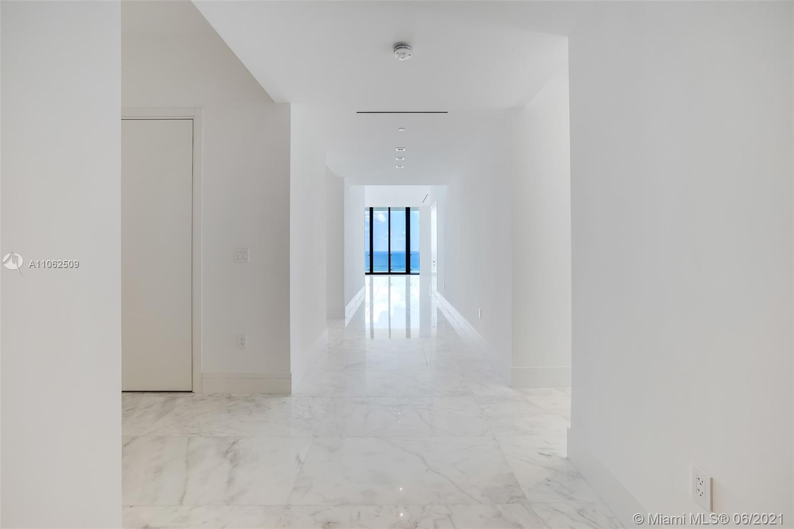 MUSE CONDO - Residential