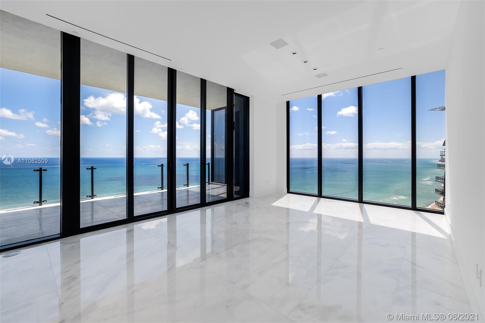 MUSE CONDO - Residential