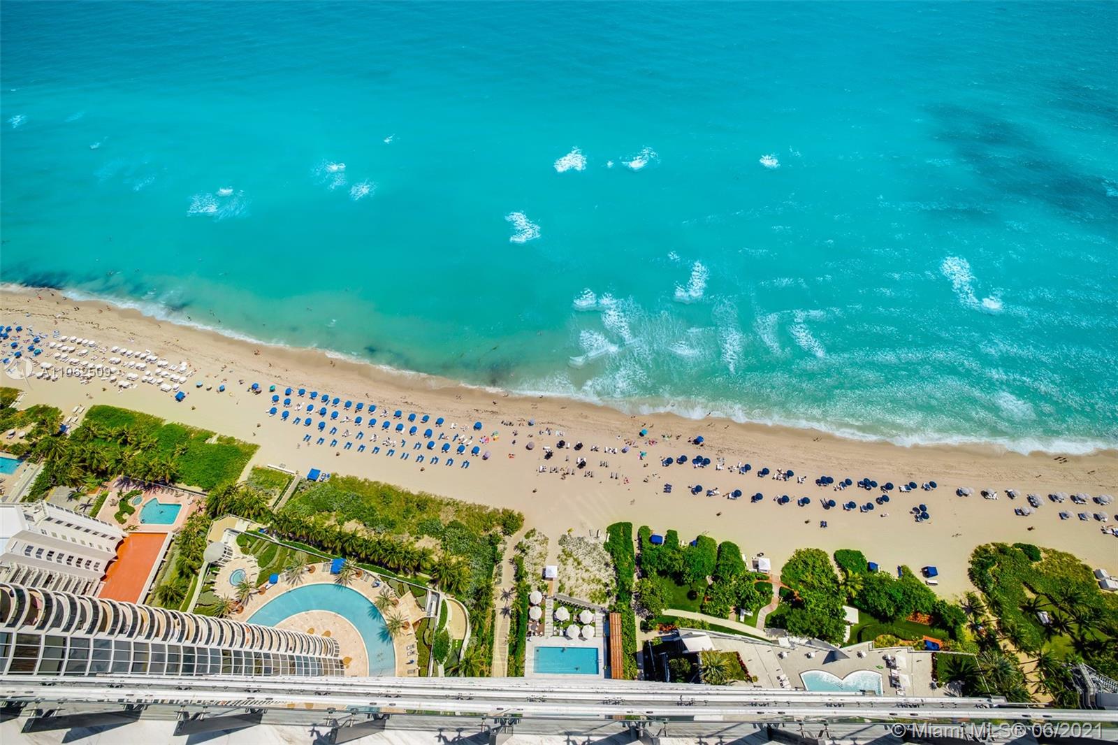 MUSE CONDO - Residential