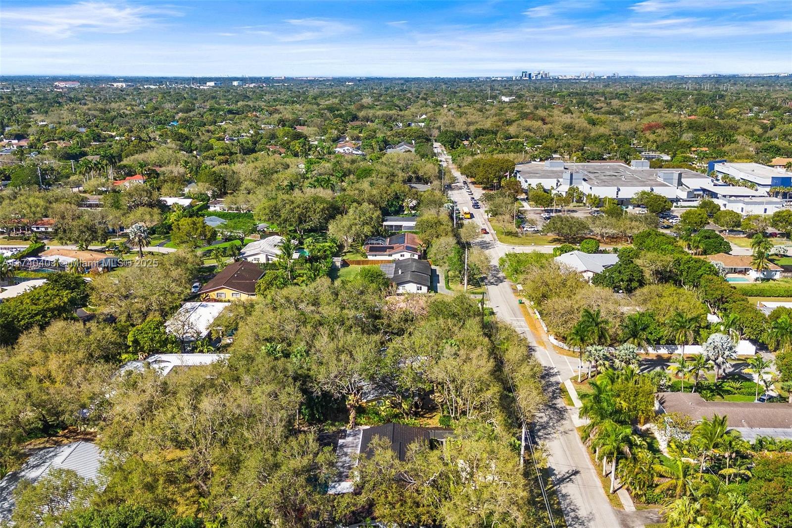 THE OAKS - Residential
