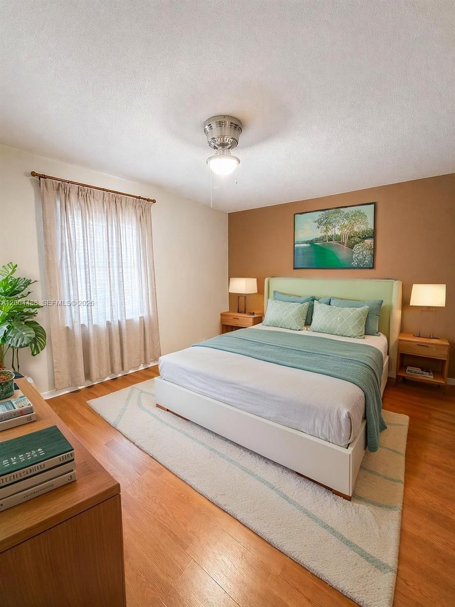 8421 Lagos De Campo Blvd 301T