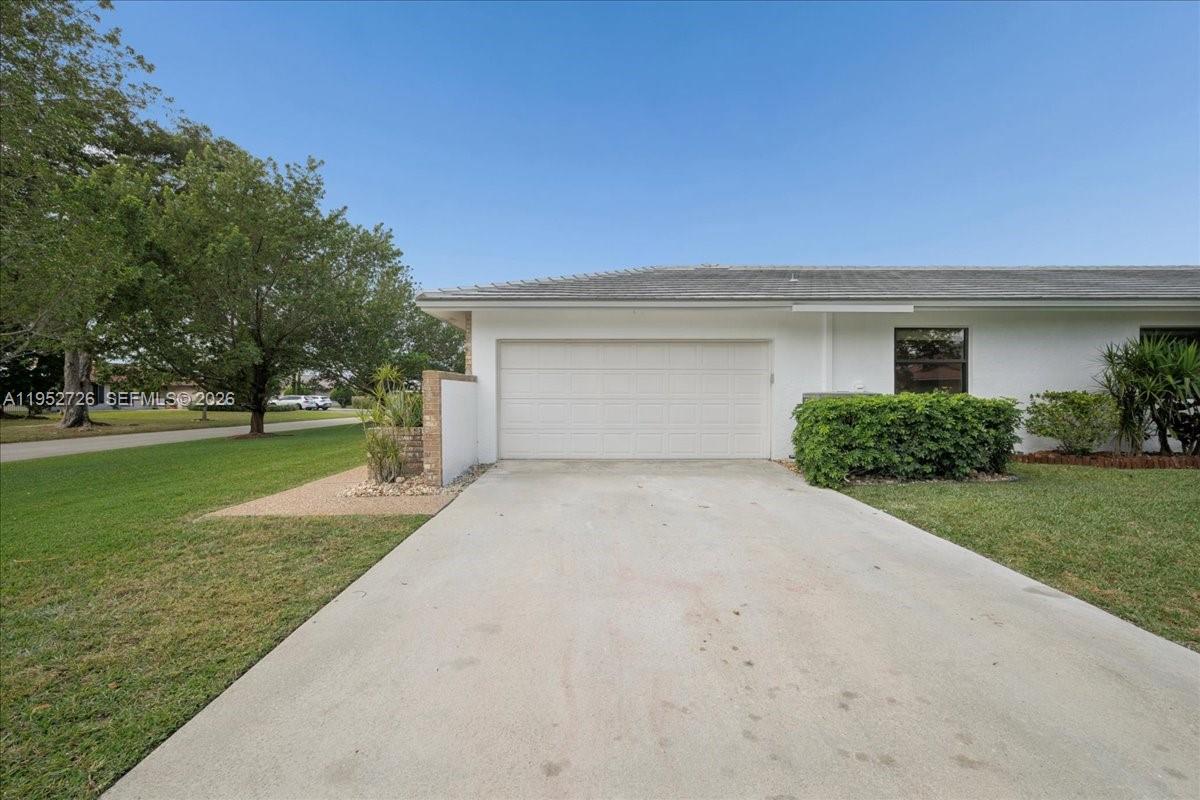 OAK WOOD - Residential