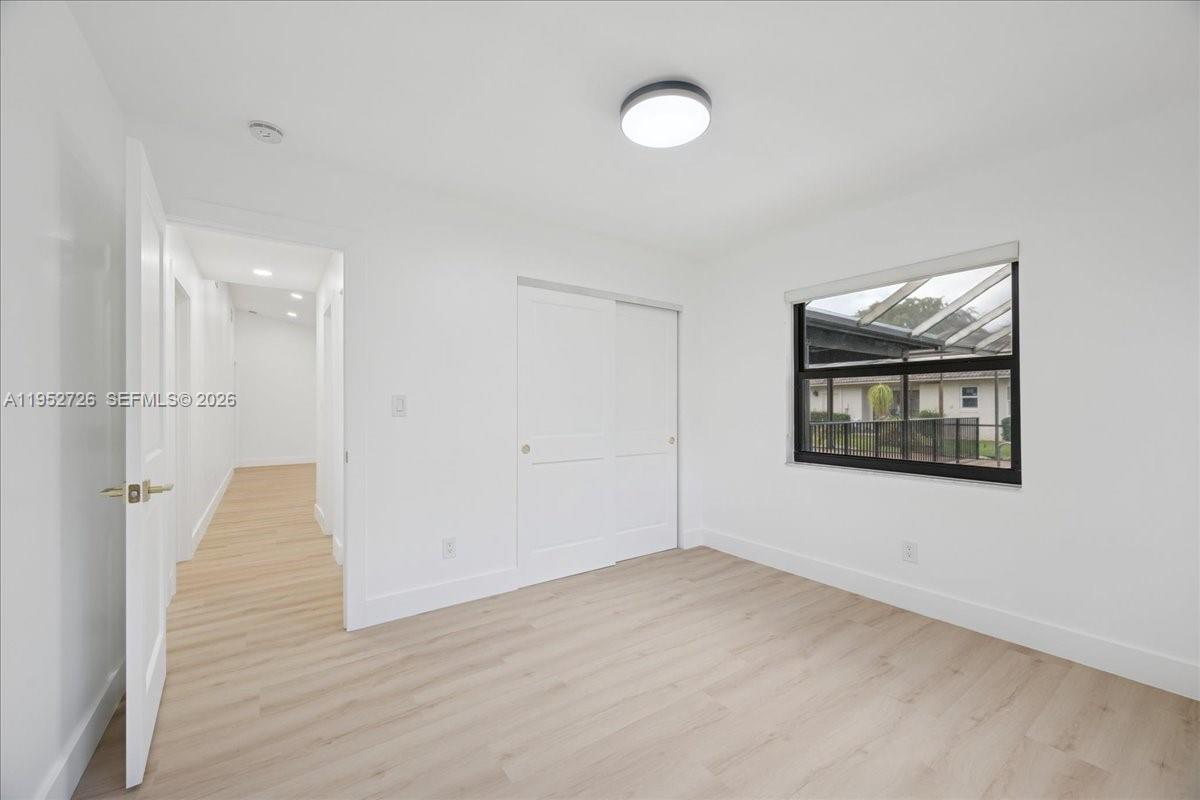 OAK WOOD - Residential