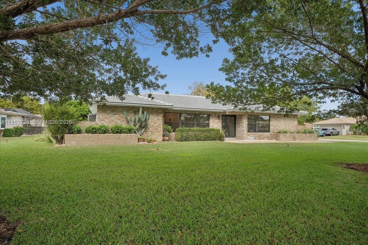 OAK WOOD - Residential