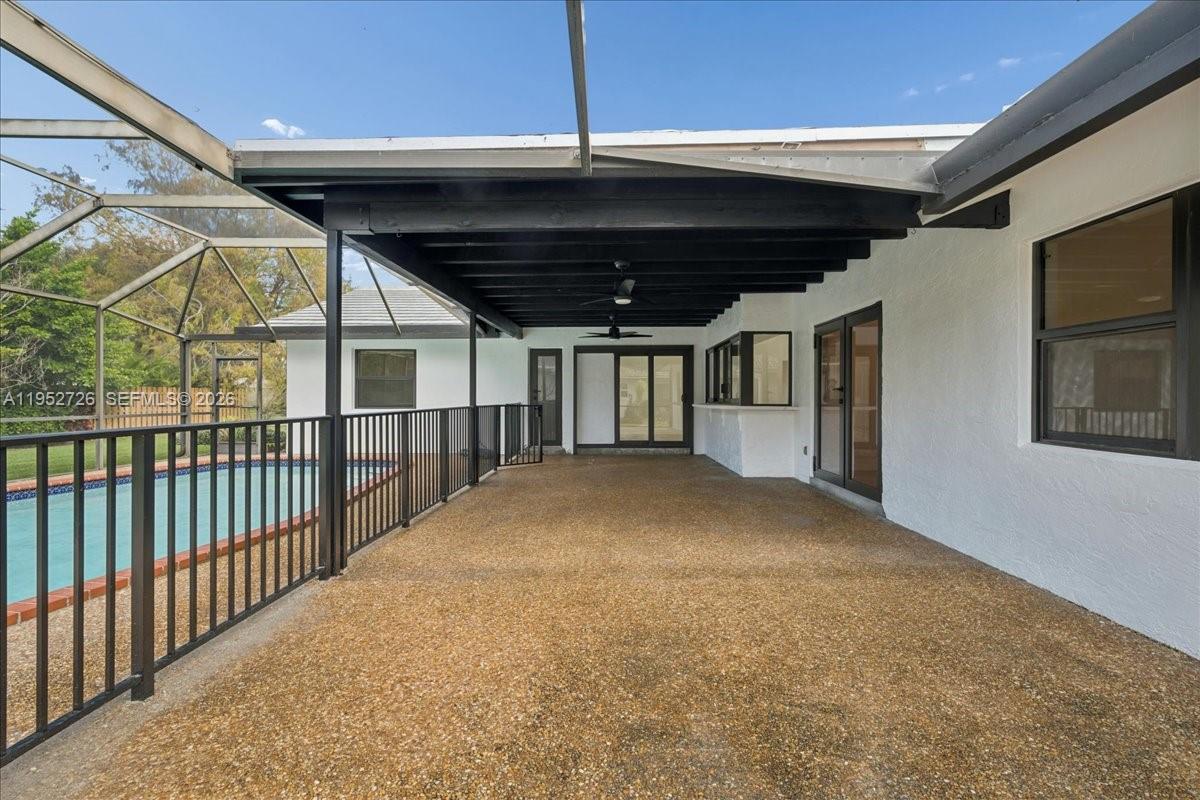 OAK WOOD - Residential