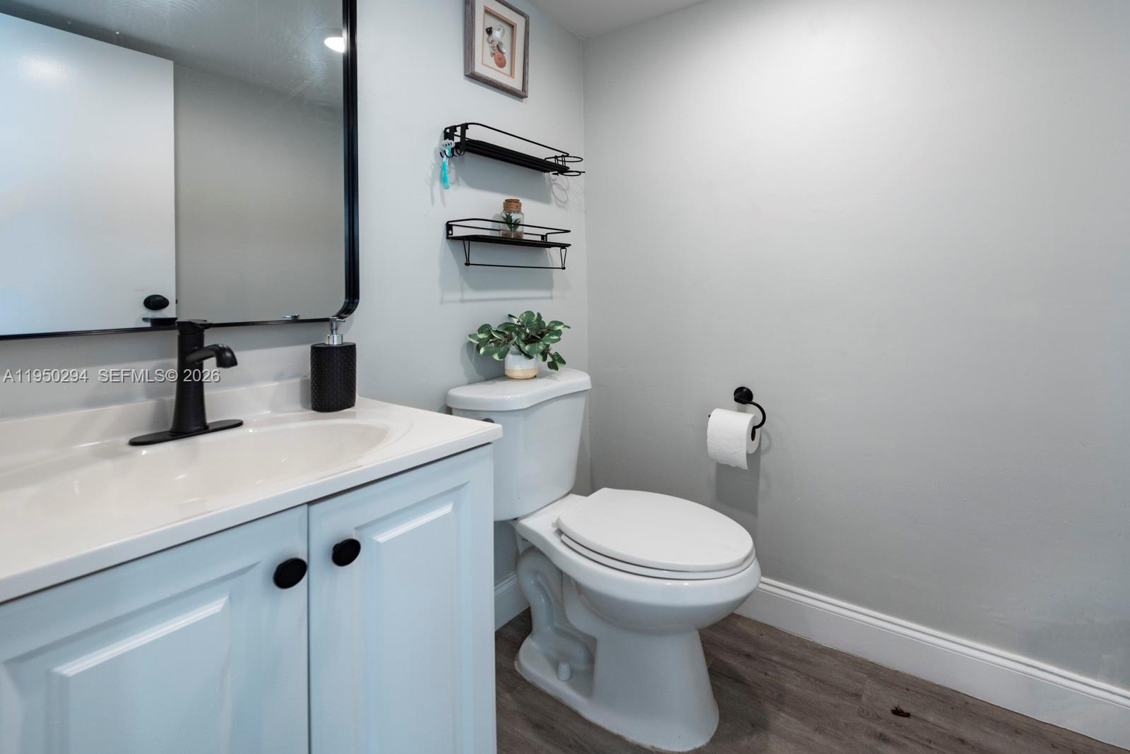 KINGS POINT MONACO CONDOS - Residential