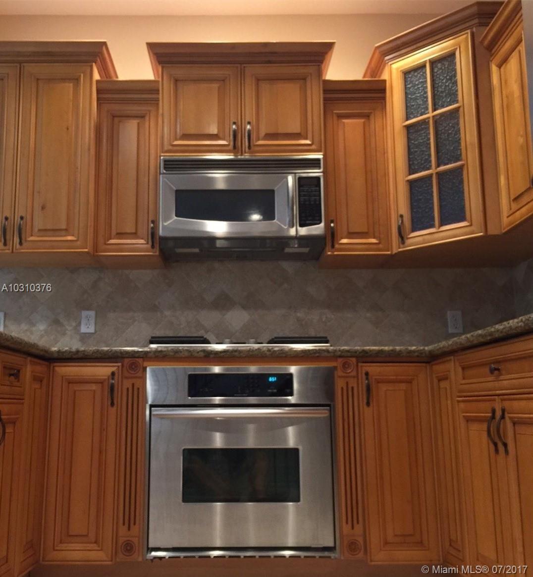 WAVERLY PLACE - Residential Lease