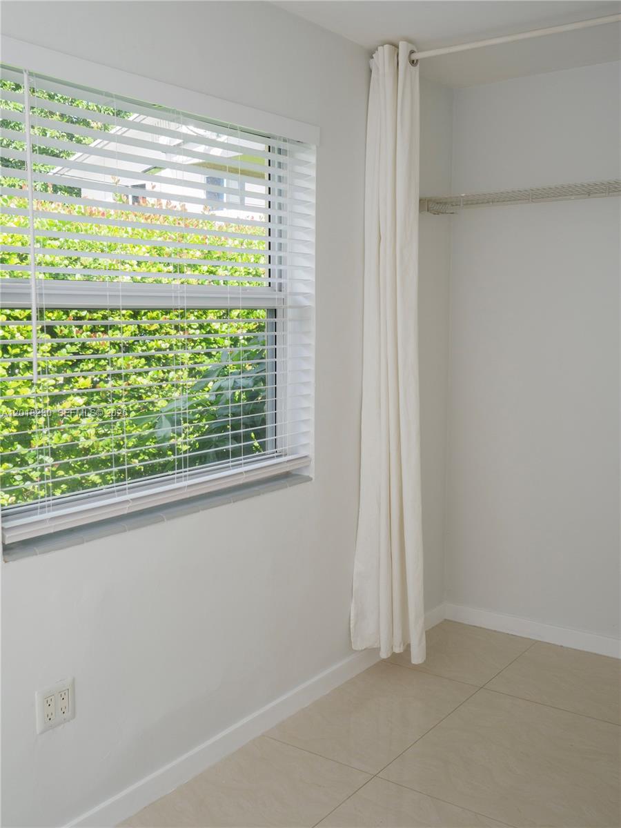 ORANGE PARK - Residential Income