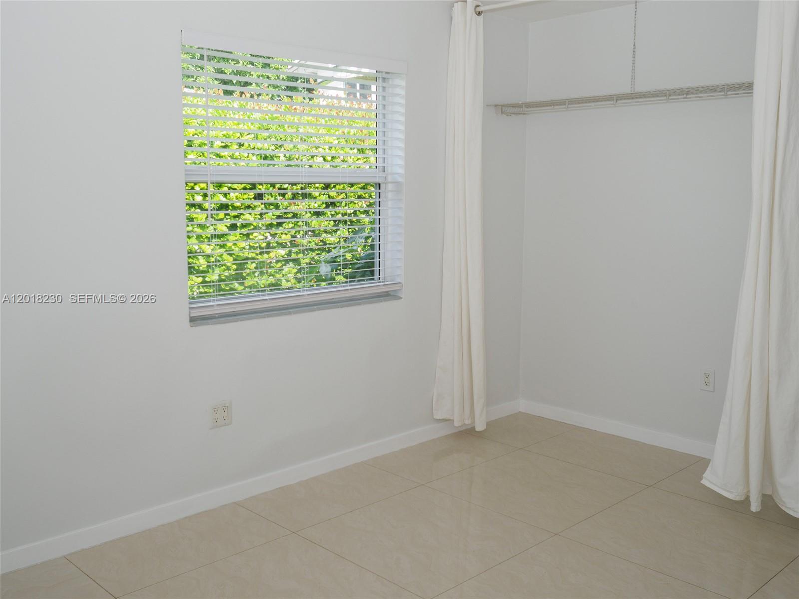 ORANGE PARK - Residential Income
