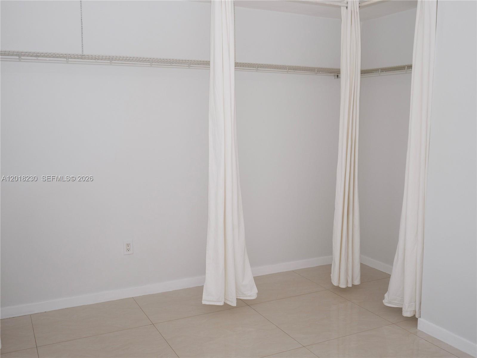 ORANGE PARK - Residential Income